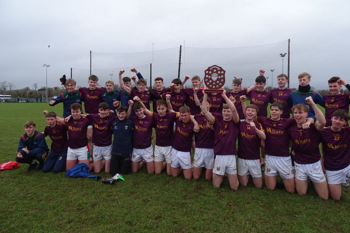 Lloyd Colfer tweet media