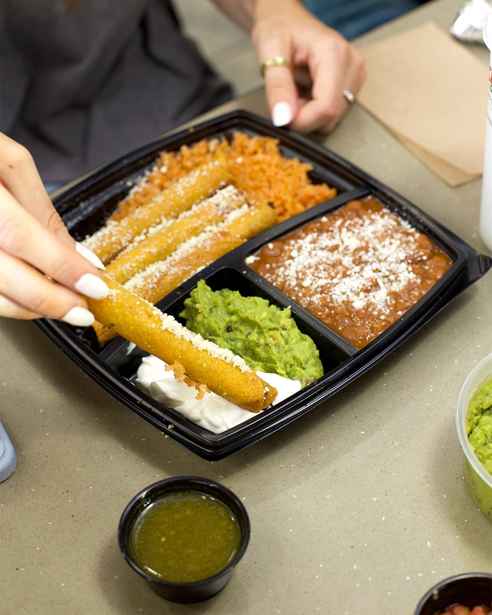 Baja Fresh tweet media