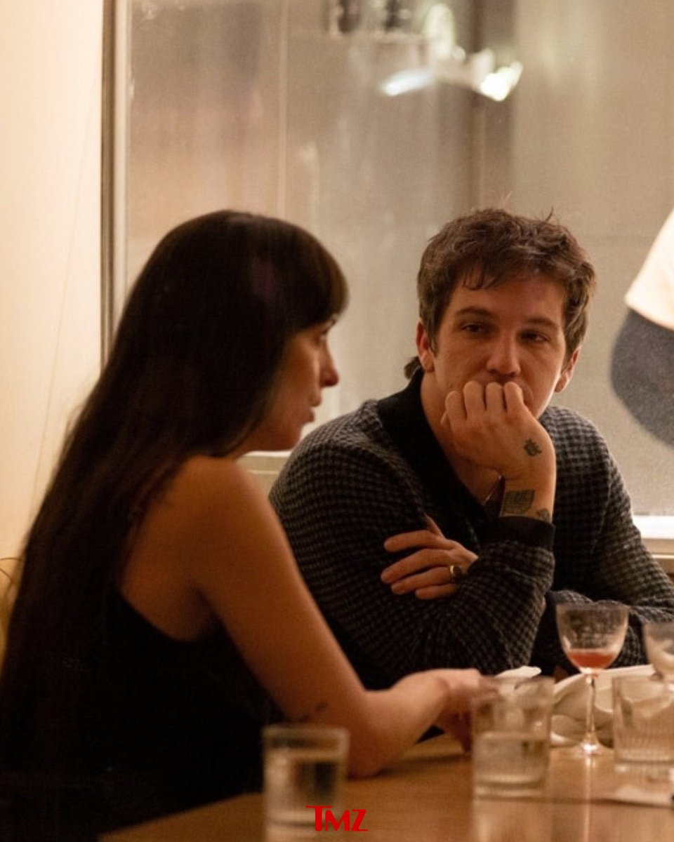 lalaguly96's tweet image. If Dakota Johnson were my girlfriend, I wouldn’t be able to take my eyes off her. Role Model, you are the luckiest man in the world