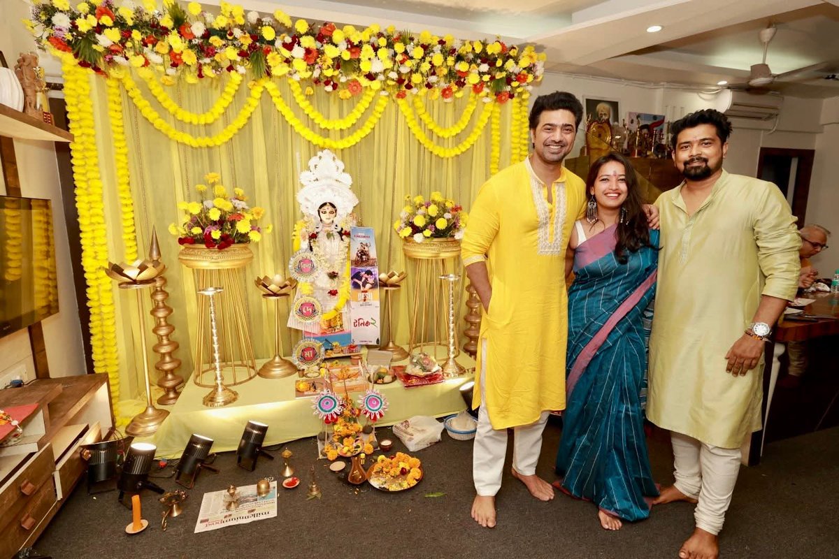 CineBuff2003's tweet image. More 📸 (3/4)
#SaraswatiPuja2026
#BAD #Tonic2 #DeSu7