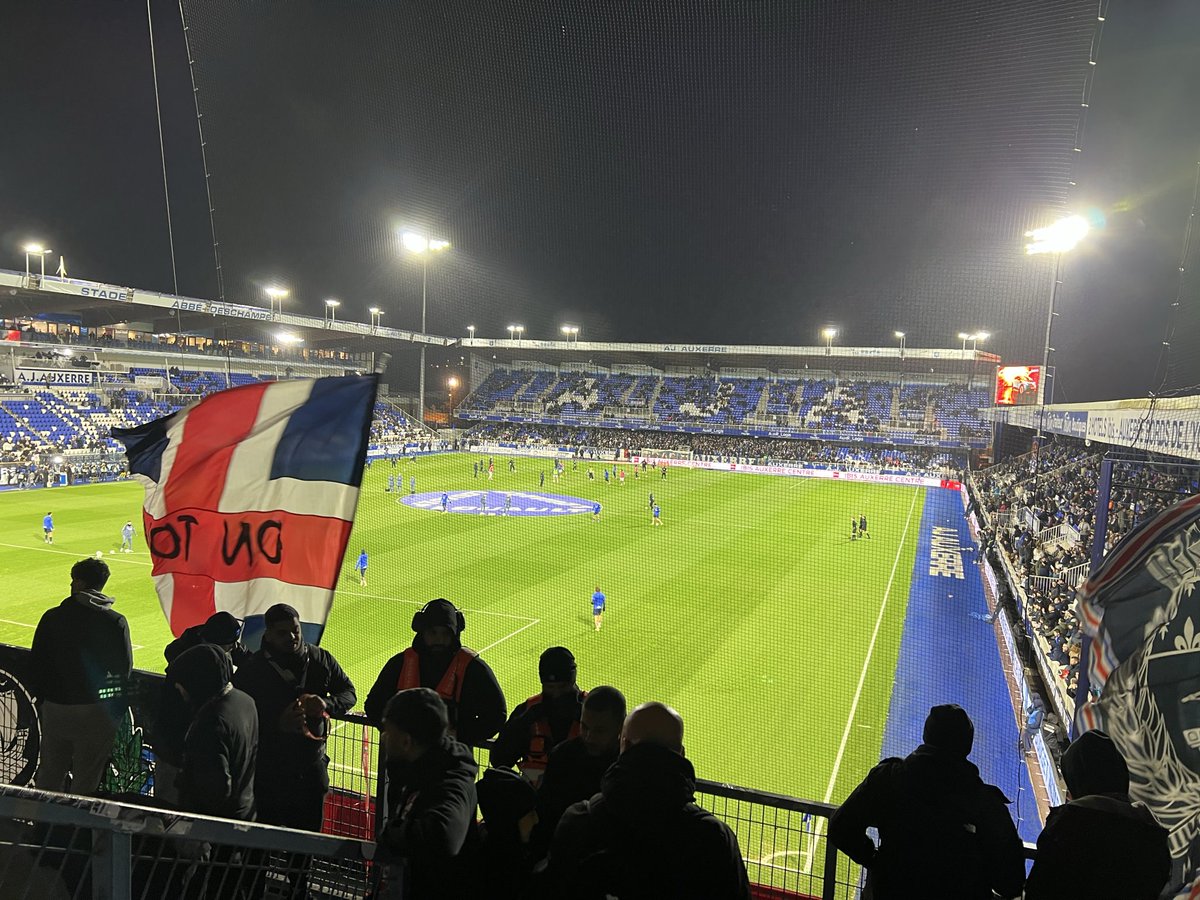 psgestmagic's tweet image. On tour encore et toujours !! #AJAPSG