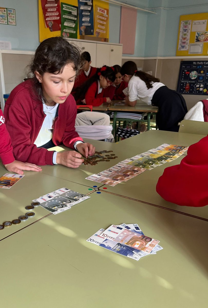 Colegio Virgen Milagrosa tweet media