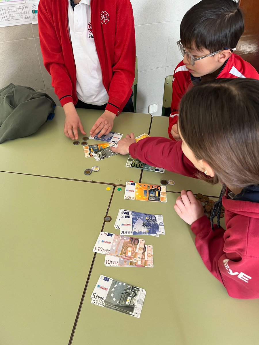 Colegio Virgen Milagrosa tweet media