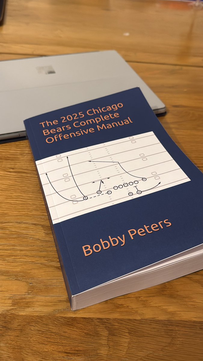 New book from <a href="/b_peters12/">Bobby Peters</a> has just arrived and it is THICK #DaBears
