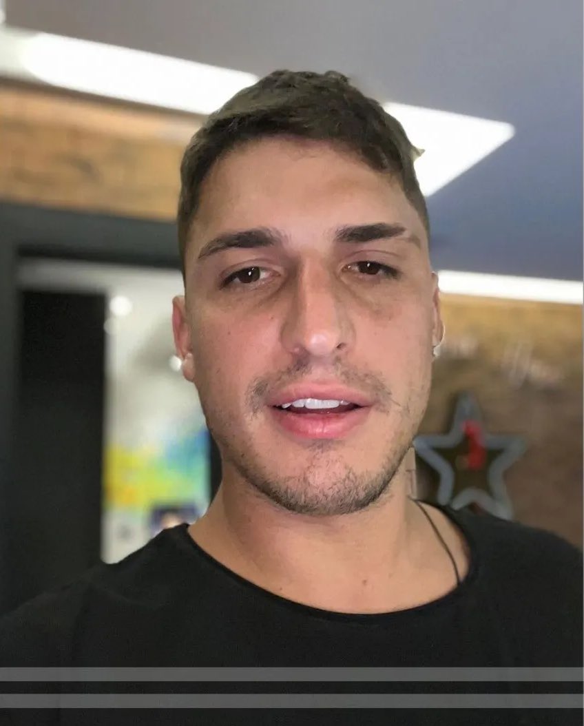 uaimaycon's tweet image. por isso alguns homens odeiam tanto a ana paula renault