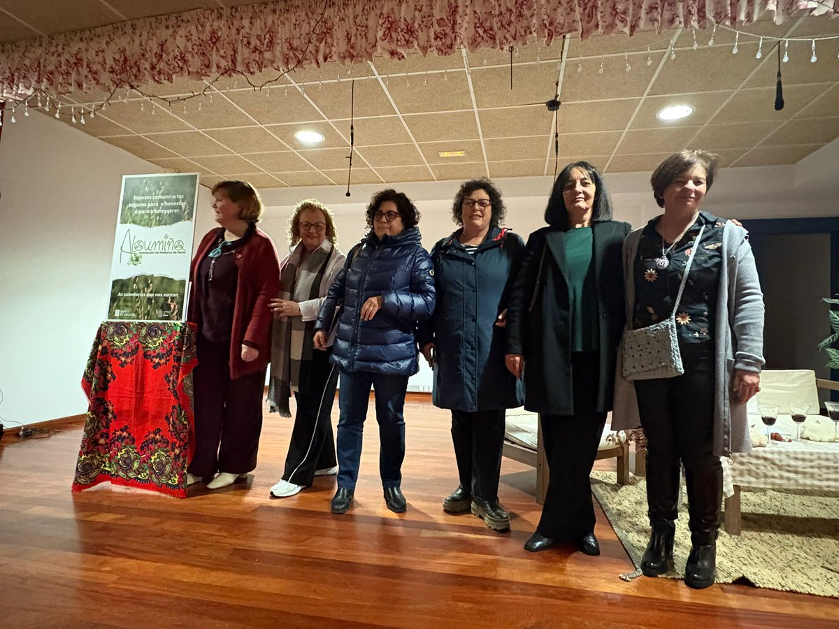 MulleresSalgada's tweet image. Mulleres Salgadas acompañou á presentación da Asociación Aloumiña de Mulleres Rurais de Abanqueiro.
Moita forza e éxitos!
#MulleresRurais #Empoderamento #Igualdade  #MulleresSalgadas