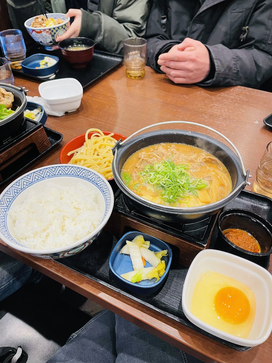 ケンケン tweet media