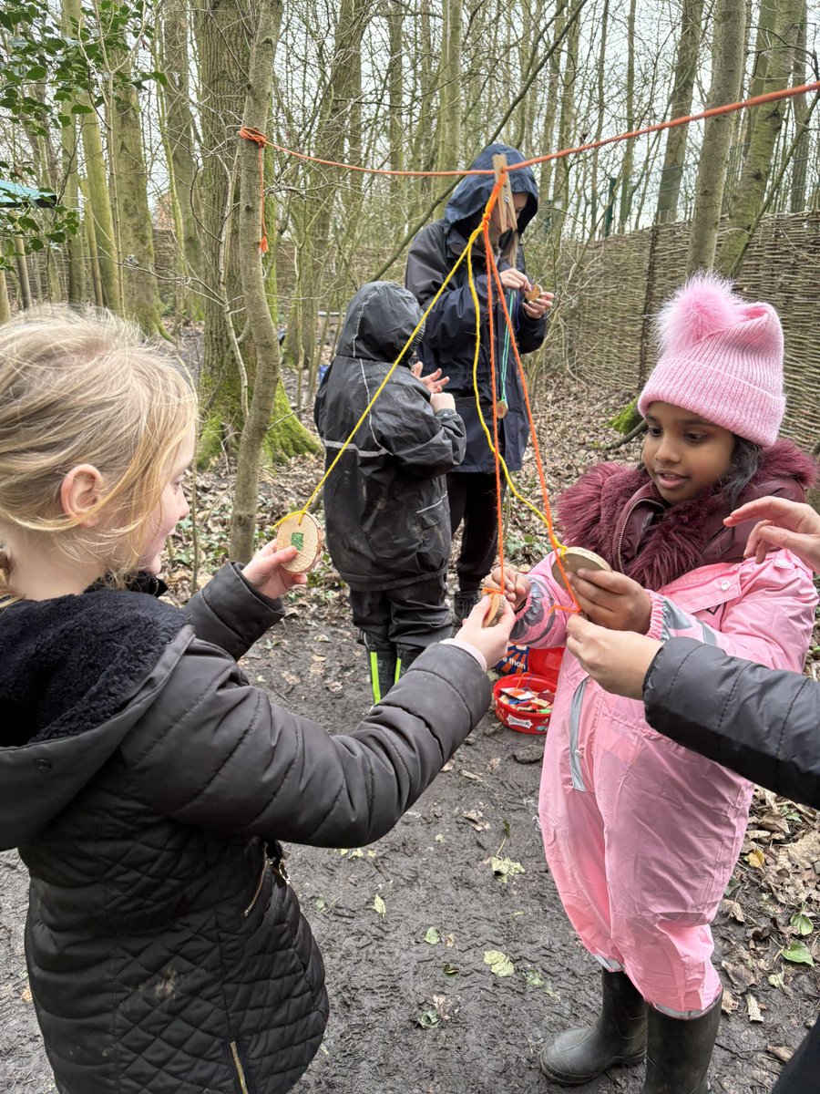 Mrs Barlow tweet media