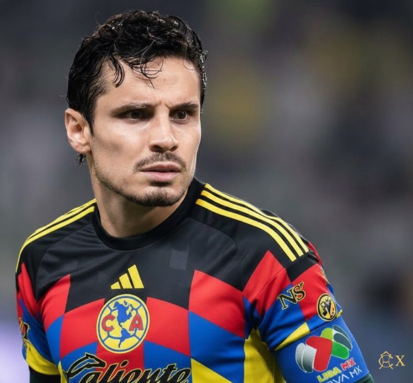 fcamericanista's tweet photo. 🚨 Raphael Veiga llega a México este fin de semana🚨

El jugador que ganó todo con el Palmeiras está listo para firmar con el América 

Así luciría con la playera de las Águilas https://t.co/TqHneqT5lZ