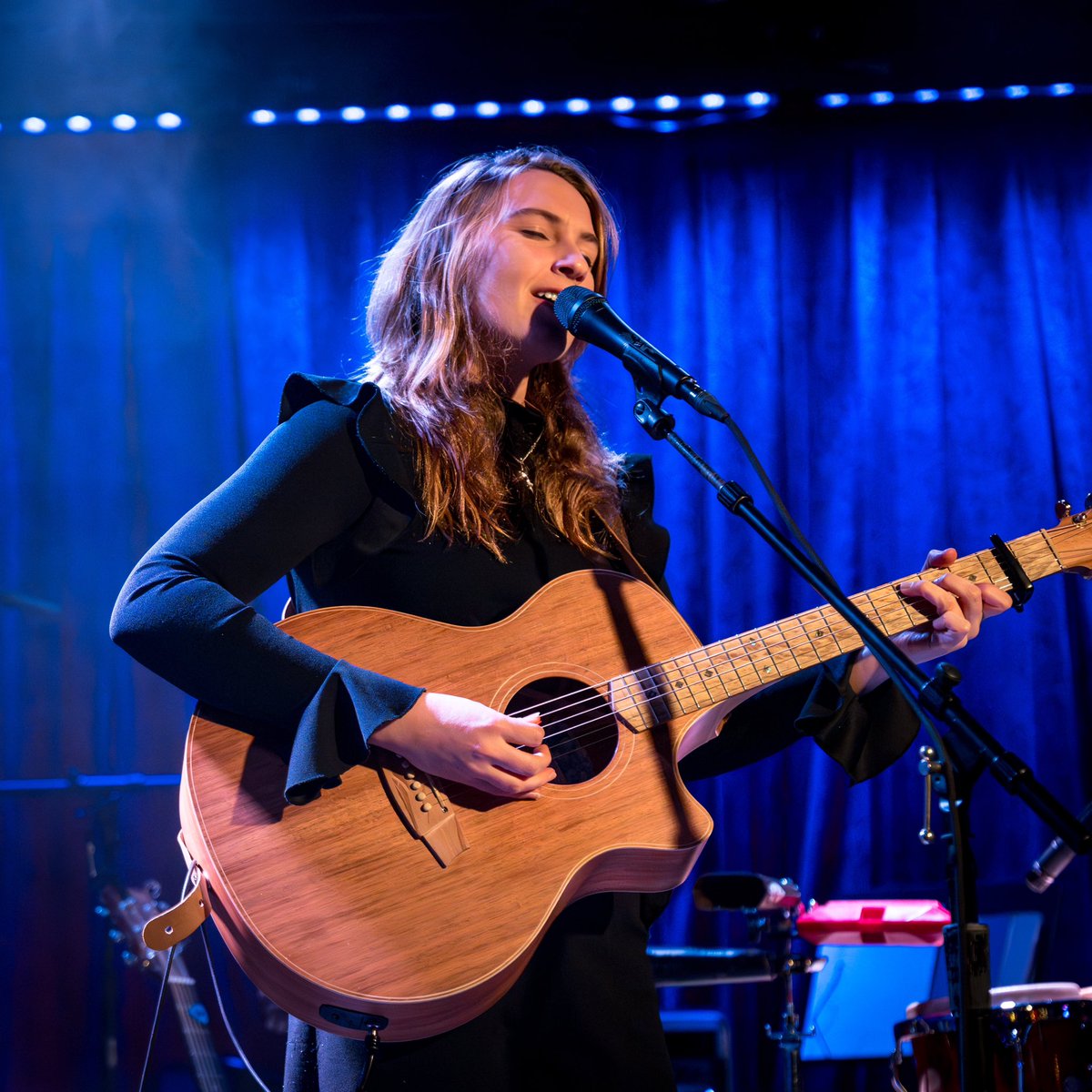 Jax Hollow tweet media