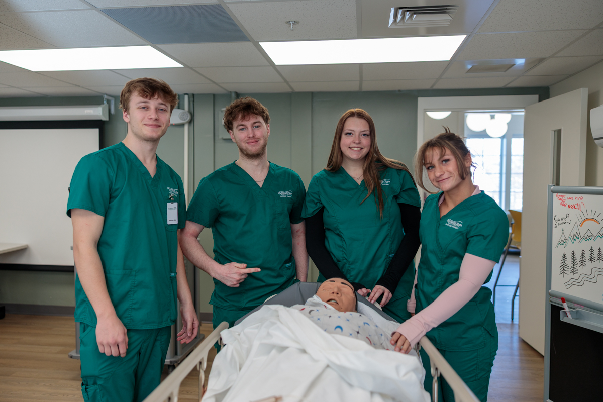 PlymouthState's tweet image. Fresh updates, fresh look 🩺✨ Some of our junior and senior nursing students got a sneak peek at Samuel Read Hall’s upgraded Nursing Labs, and they’re already looking amazing!

#NewLook #Nursing