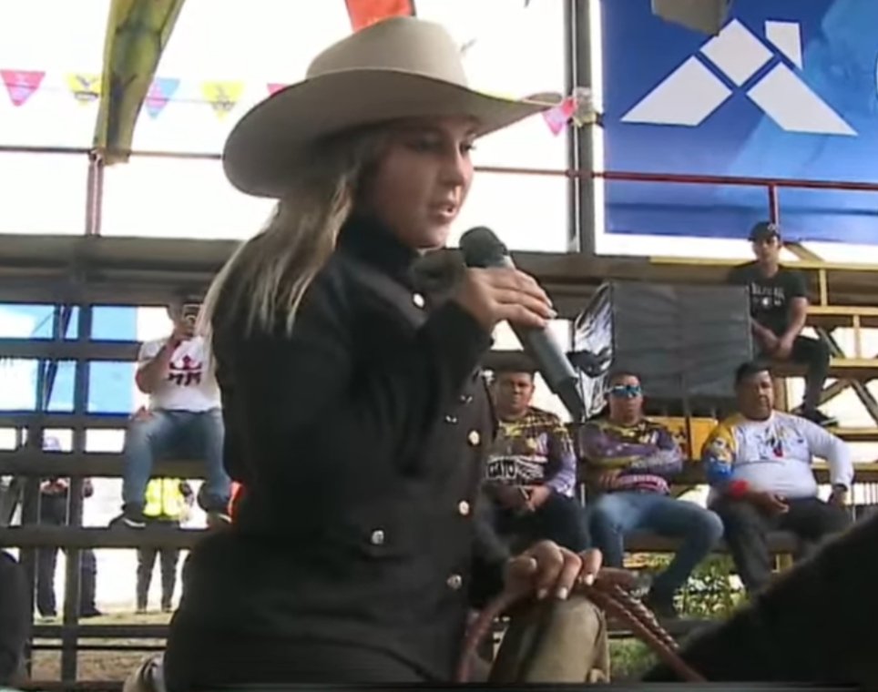 Culminado los actos protocolares se da inicio al Campeonato Nacional de Coleo Copa 67 Aniversario de Feveco en la manga Vicente Elías Ramírez de la ciudad de San Cristóbal Estado Táchira 23-24 y 25 de Enero 
#feveco