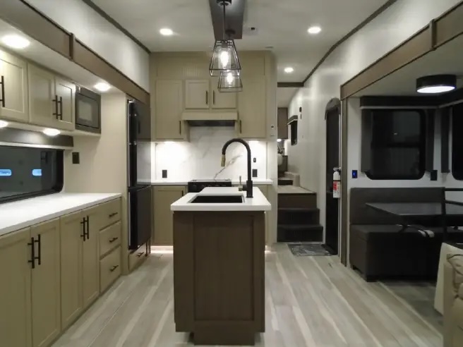 RV Trader tweet media