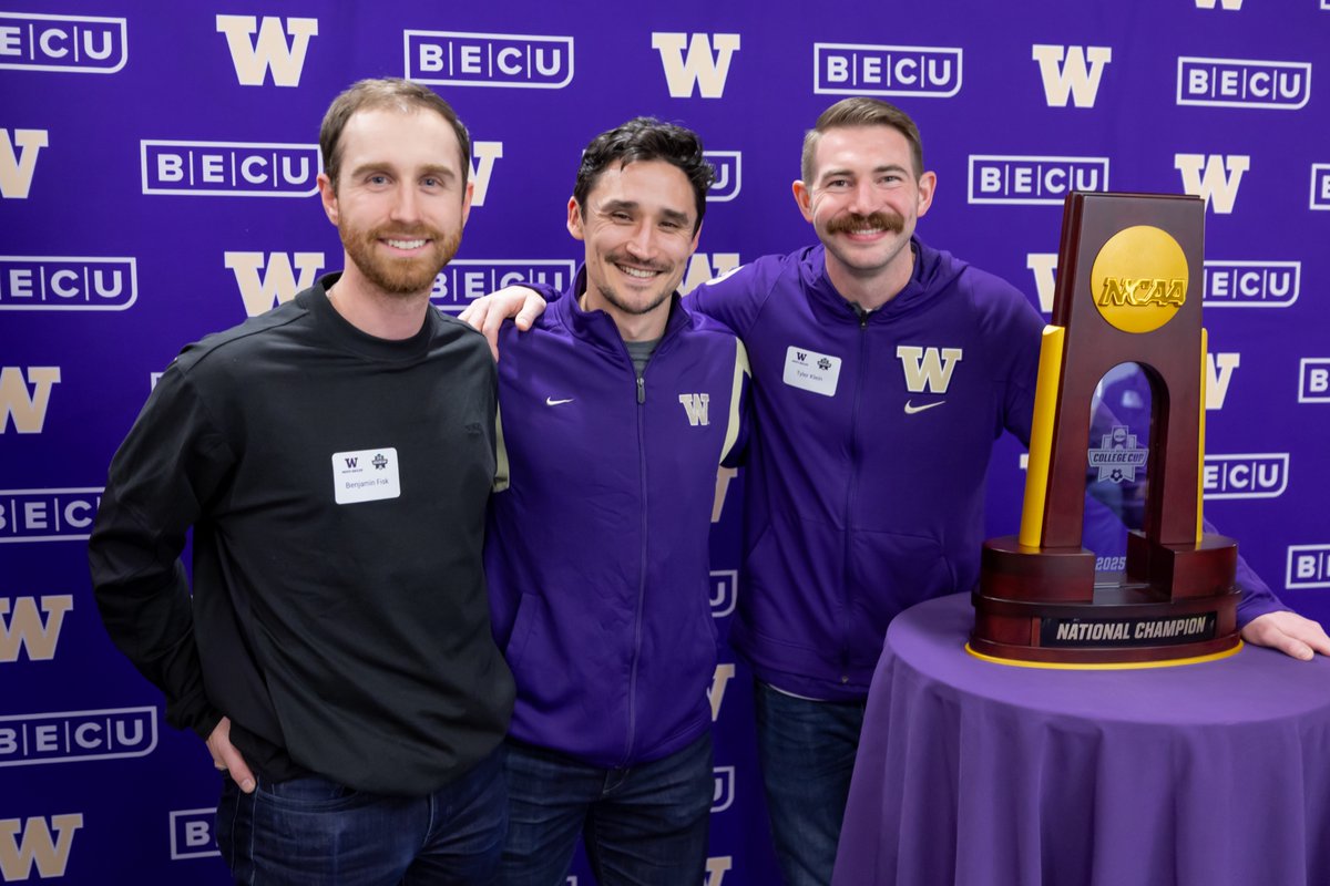 Big W Club tweet media