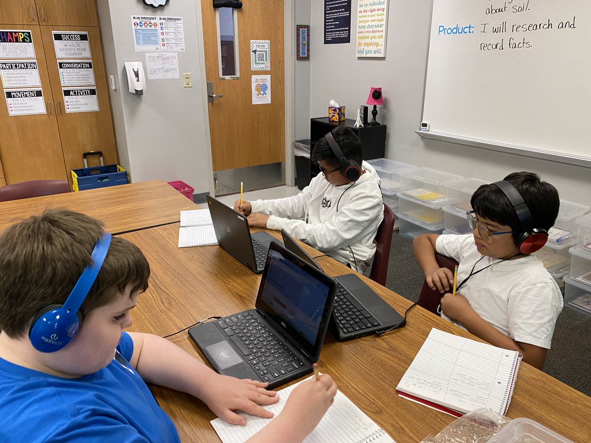 BISD_LINC's tweet photo. At the end of last semester, BES/BIS LINC students completed an in depth exploration of soil.  They used their newly found knowledge to design and create entries for the Wise County Soil and Water Conservation District poster contest. https://t.co/i8SCdbacpW