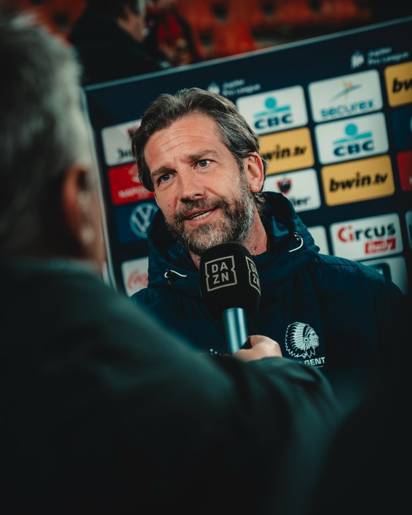 KAAGent's tweet image. 🎙️ RDM: “Siebe kan starten. Hij is iemand met een zeer goeie mentaliteit en ik ben dan ook blij dat hij er alles aan gedaan heeft om fit te raken. Vandaag moeten we opnieuw proberen om ons betere spel te brengen tussen de twee boxen, maar het klopt dat we daar meer kansen moeten…