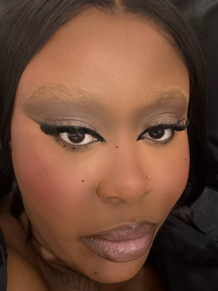 There she go that’s that ghetto super⭐️