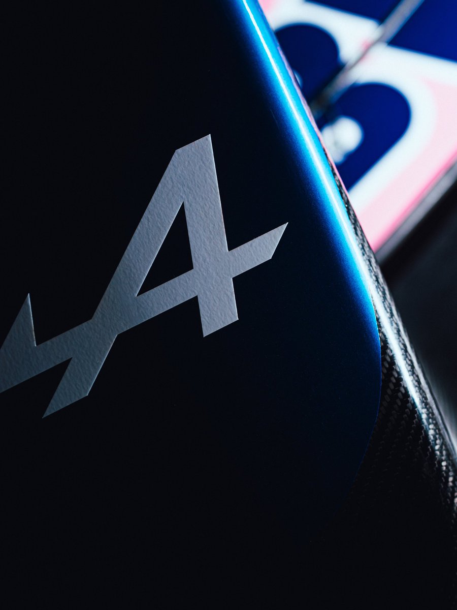 PG10_Inside tweet media