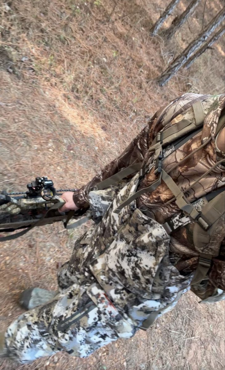 countryconnerx's tweet photo. Shot a massive seven day load for you. Next time should be all over your face. https://t.co/ffdI9DzFFt https://t.co/mBtfdypG2D