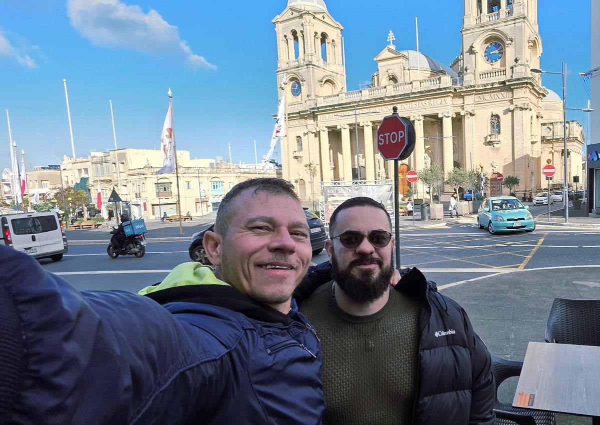 Víctor Molina tweet media