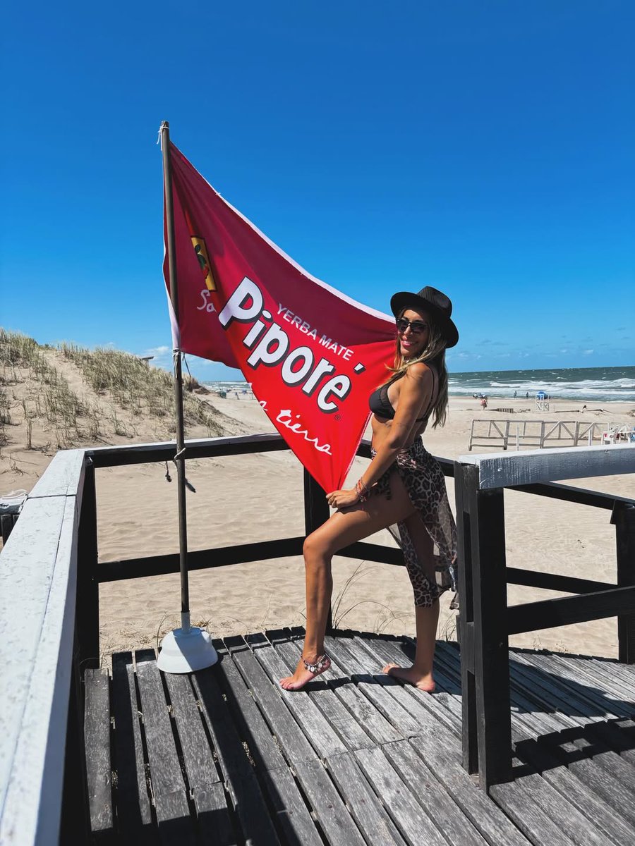 El plan perfecto para hoy es Villa Gesell🇦🇷 mate en mano siempre🧉 mar música y solcito con <a href="/Pipore/">Comunidad Piporé</a> @rutayerbamate!!
Que más pedir no? Sólo agradecer 🫶
Para que lo tengan en cuenta el #balnearioparalelo45 tiene una atención de la ostia y la comida es riquísima!
Genia <a href="/PameTropia/">Pamela Tropía</a>