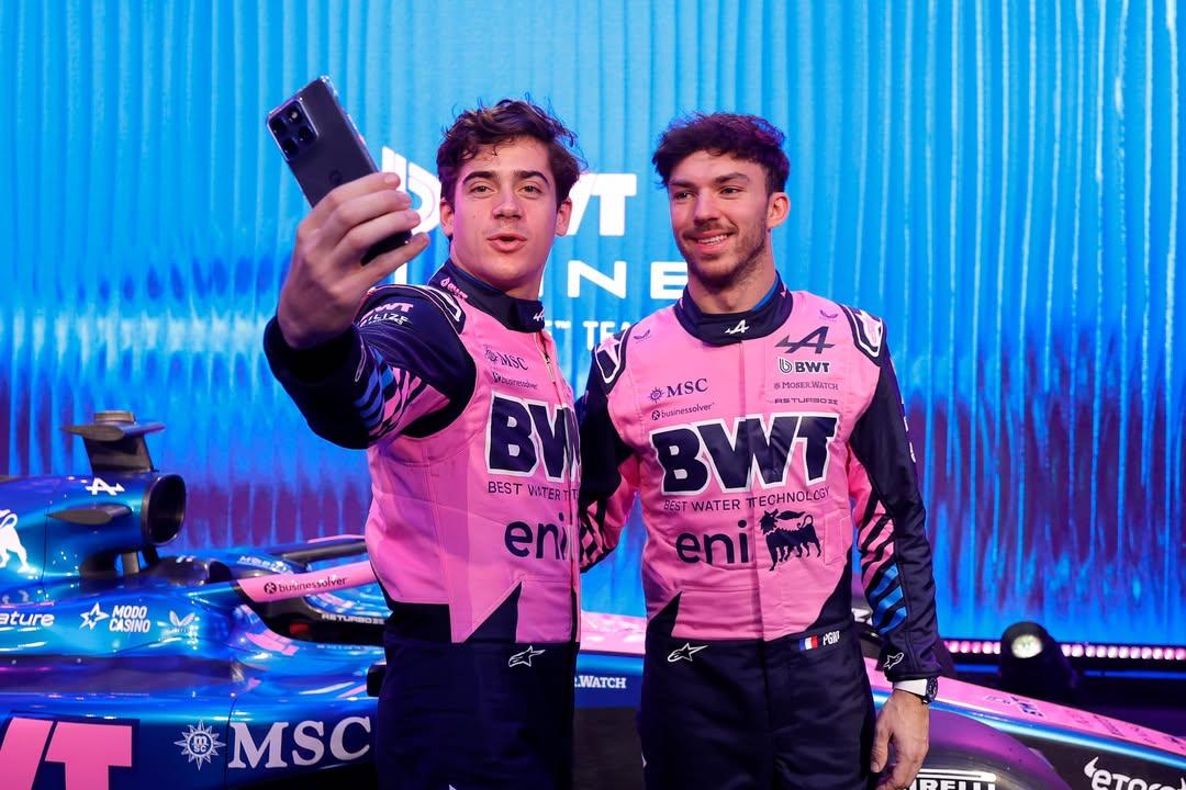FormuMix's tweet image. La selfie que nunca veremos?

#Colapinto #Gasly