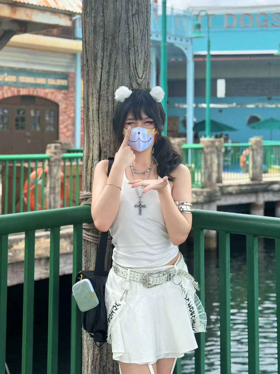 Kitsunee『キツネ』🦊 tweet media