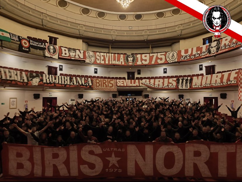 Los primeros que echaron a caminar y los últimos que dejaran de hacerlo…

               !SEVILLA HOOLIGANS!