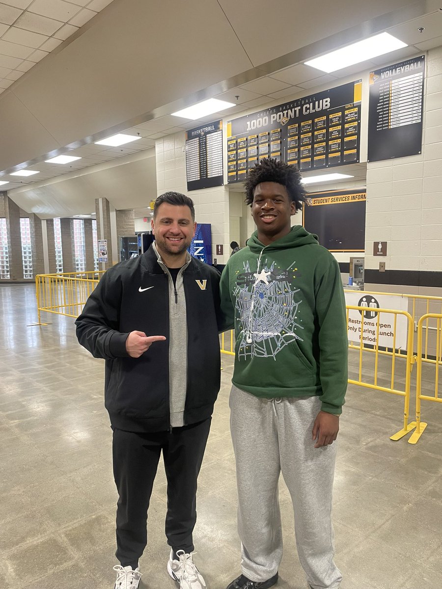 Drew Williams tweet media