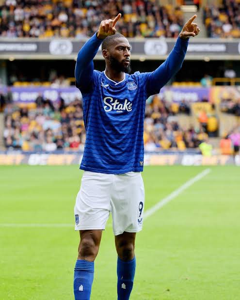 Bu beto da ne gördünüz nereden buldunuz ya istatistik olarak bok gibi adam nereden baksam elde kalıyor