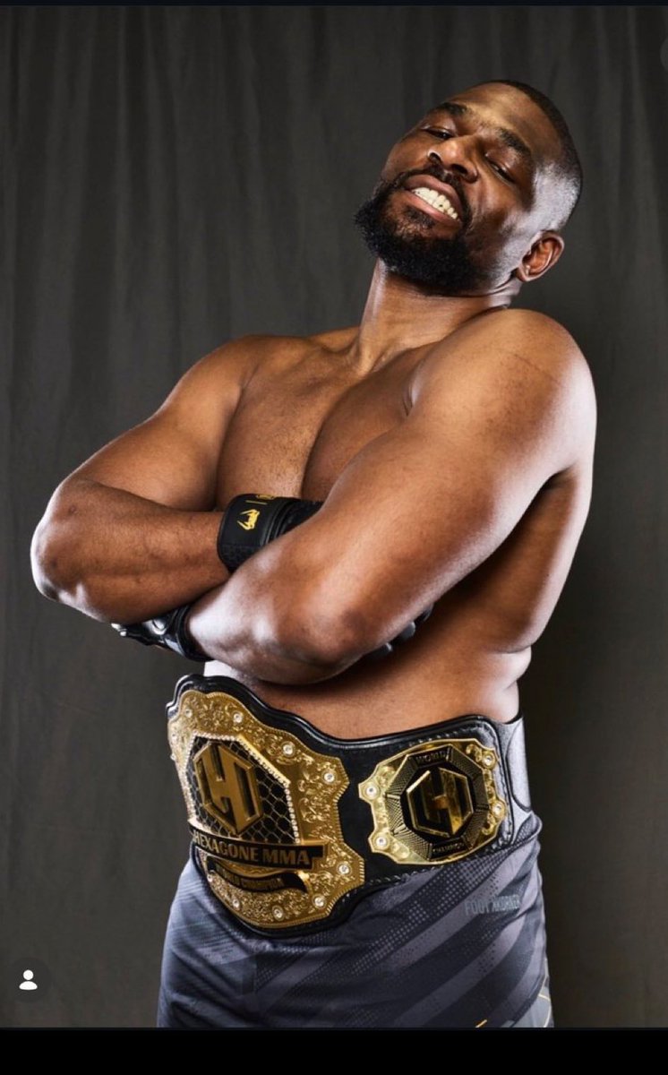 NoyauDurMMA's tweet image. Nous souhaitons une excellente soirée à tous les suiveurs du #rmcmma 
La team @RMCsport 
Aux spectateurs de @HexagoneMma 
Notre dernier invité  , dont le replay reste dispo et un de nos futurs invités seront sur la carte et on leur souhaite le meilleur
#hexagonemma
#NoyauDurMMA