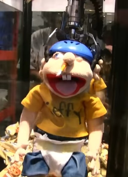 I got stuck in the claw machine