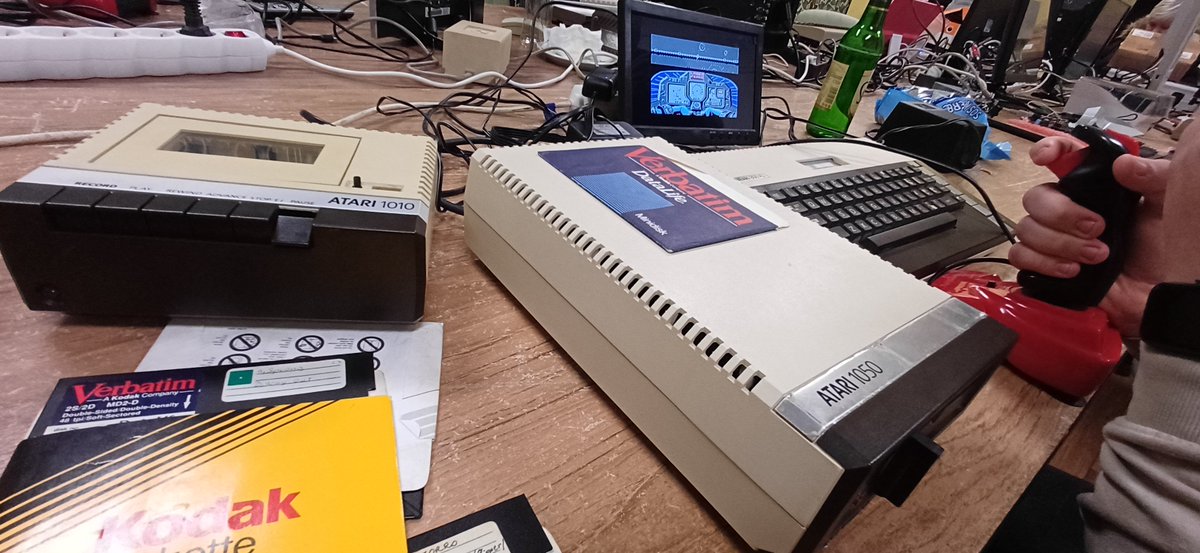 ern0  🎹 tweet media