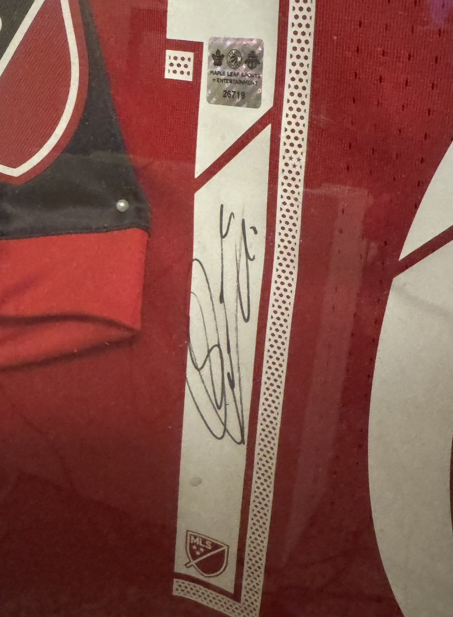 Someone please for the love of God make an offer for this I’m tired of looking at it #MLS #TorontoFC