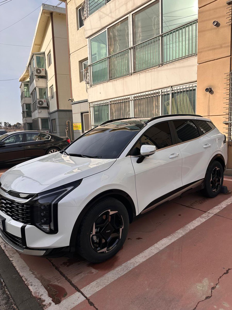 OptimaVolt tweet media