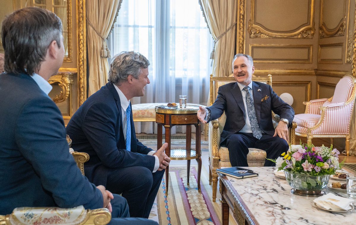 Embajador Peter Lamelas tweet media