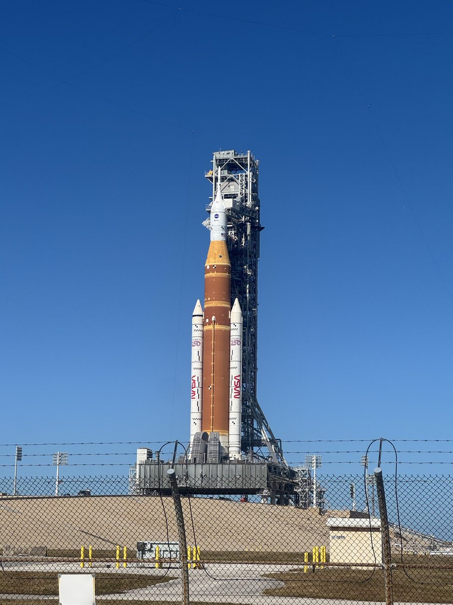 program_exe_'s tweet image. Go #ArtemisII