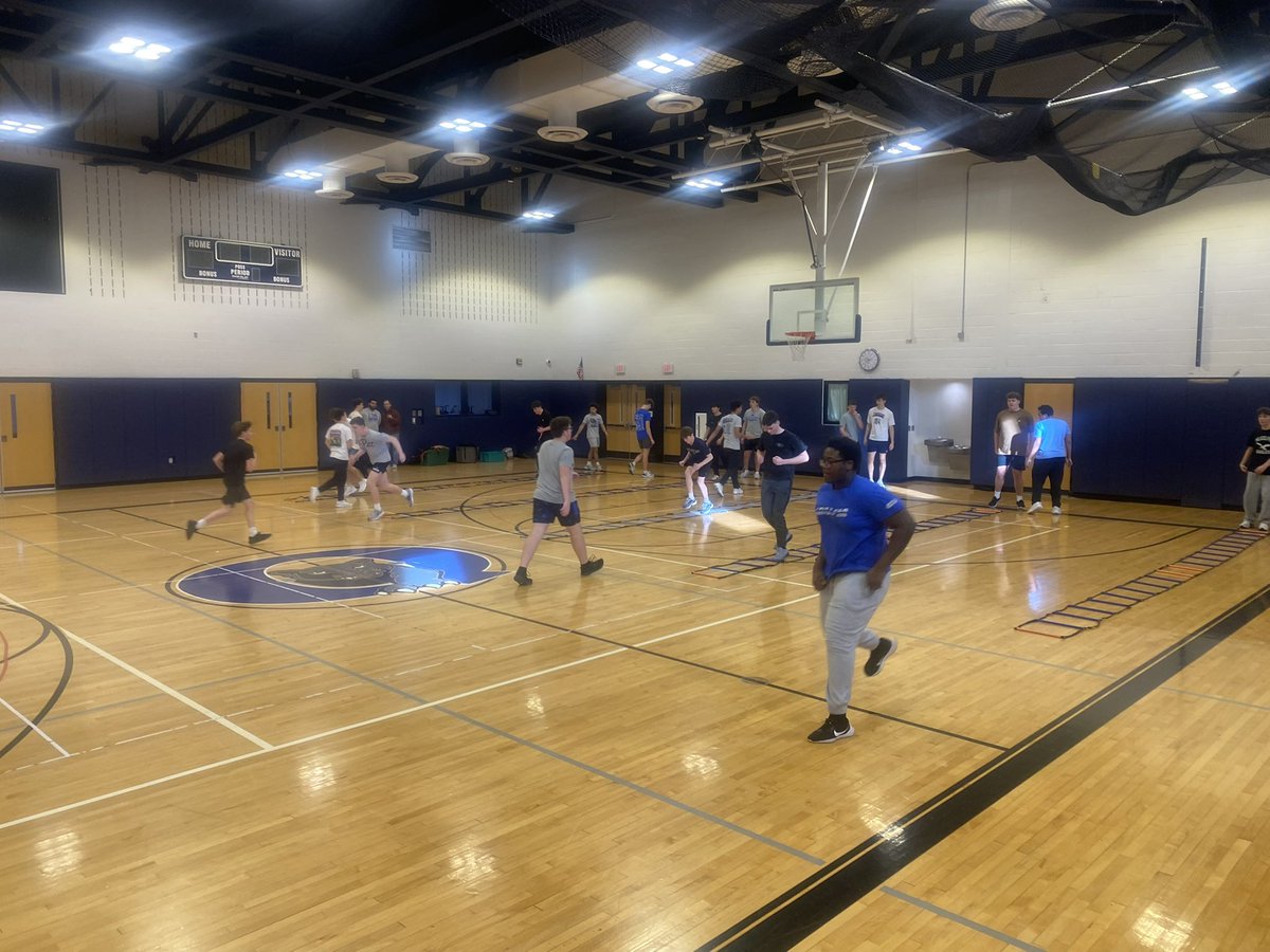 QTOWN FOOTBALL tweet media