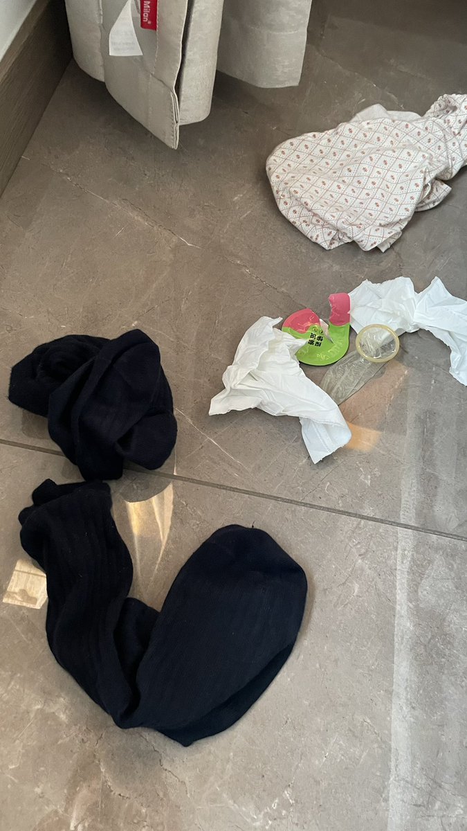 不一样的suit tweet media