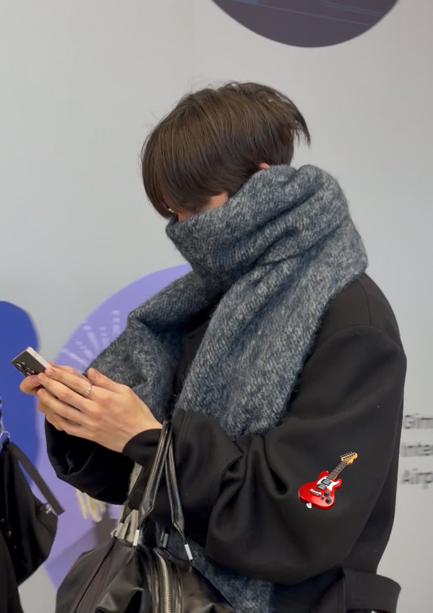 뒷머리 뻗침 ㅋㅋ 바부 🐣 #영훈