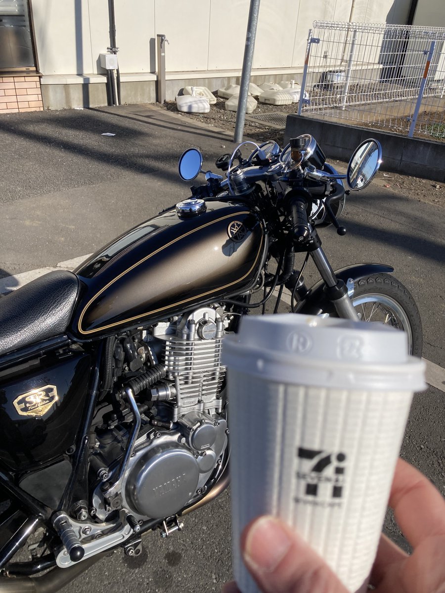 こんなに寒いのにバイク乗っちゃった。