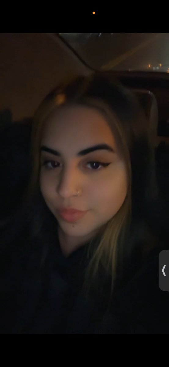 Ye🪄 (@mgoldenn) on Twitter photo 