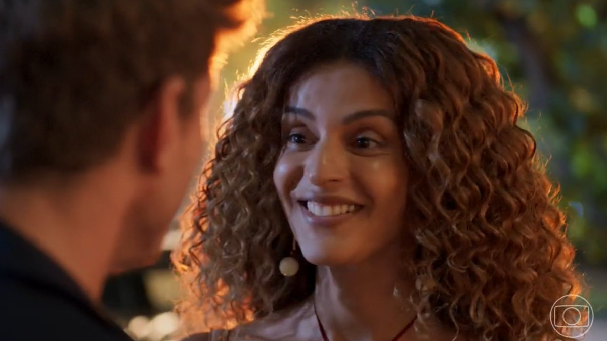 acervovileo's tweet image. "Quer que eu repita? EU TE AMO, EU TE AMO VIVIANE" #TrêsGraças