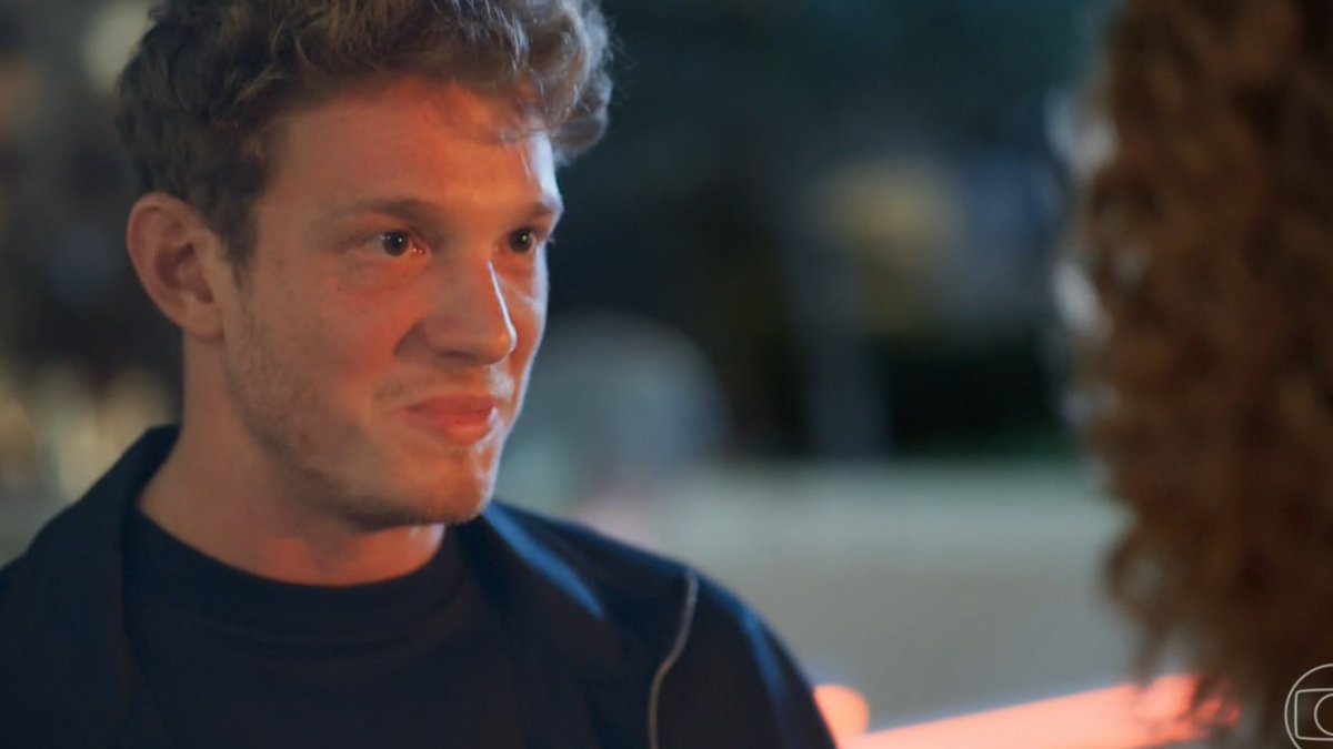 acervovileo's tweet image. "Quer que eu repita? EU TE AMO, EU TE AMO VIVIANE" #TrêsGraças