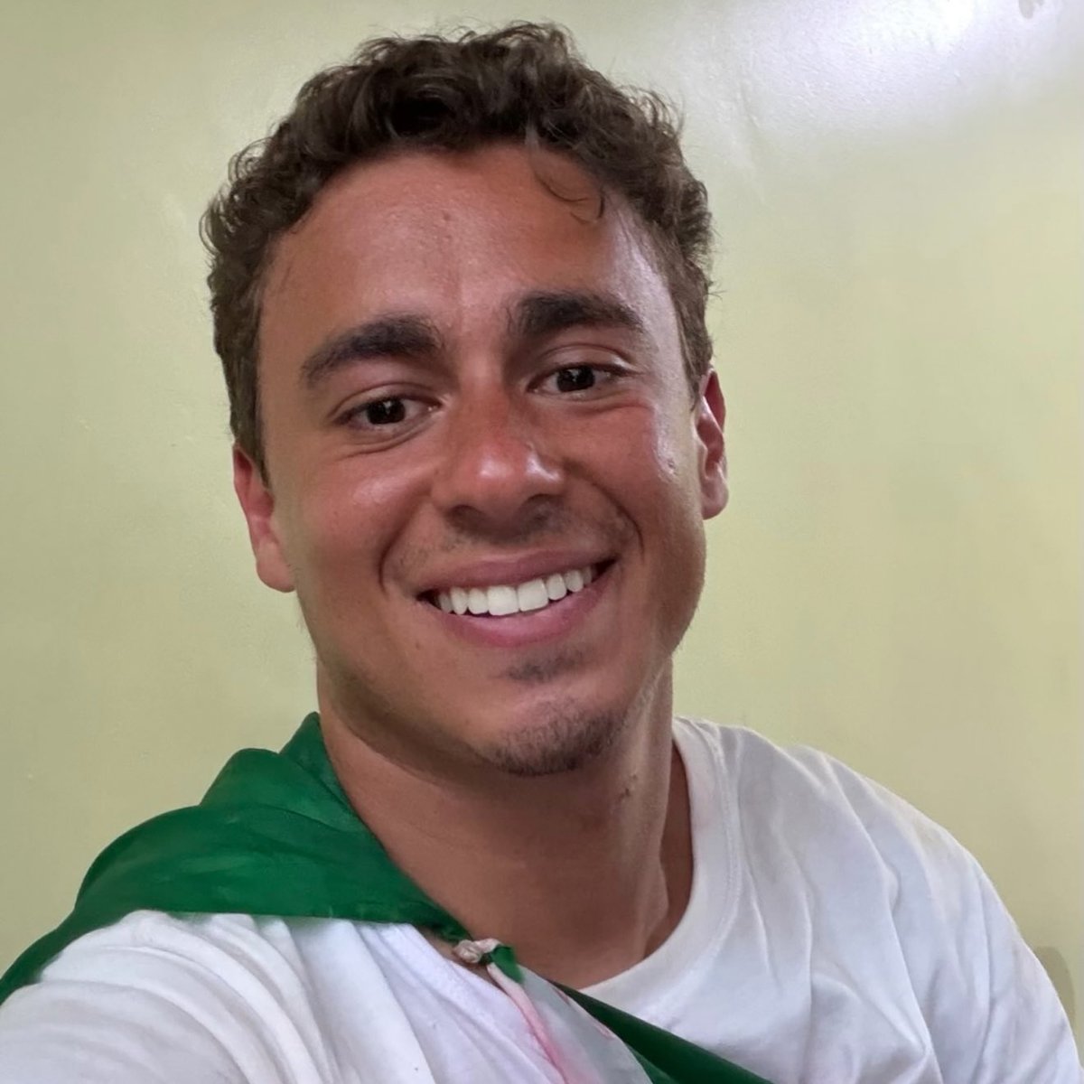 choquei's tweet image. 🚨AGORA: Alexandre de Moraes autoriza prisão caso Nikolas Ferreira e apoiadores da caminhada se aproximem da Papuda, onde
o ex-presidente Jair Bolsonaro está preso.