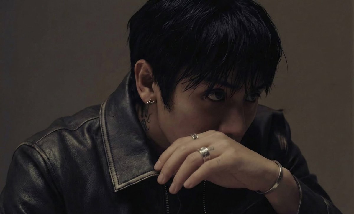 damiliciousss's tweet image. the FAWK