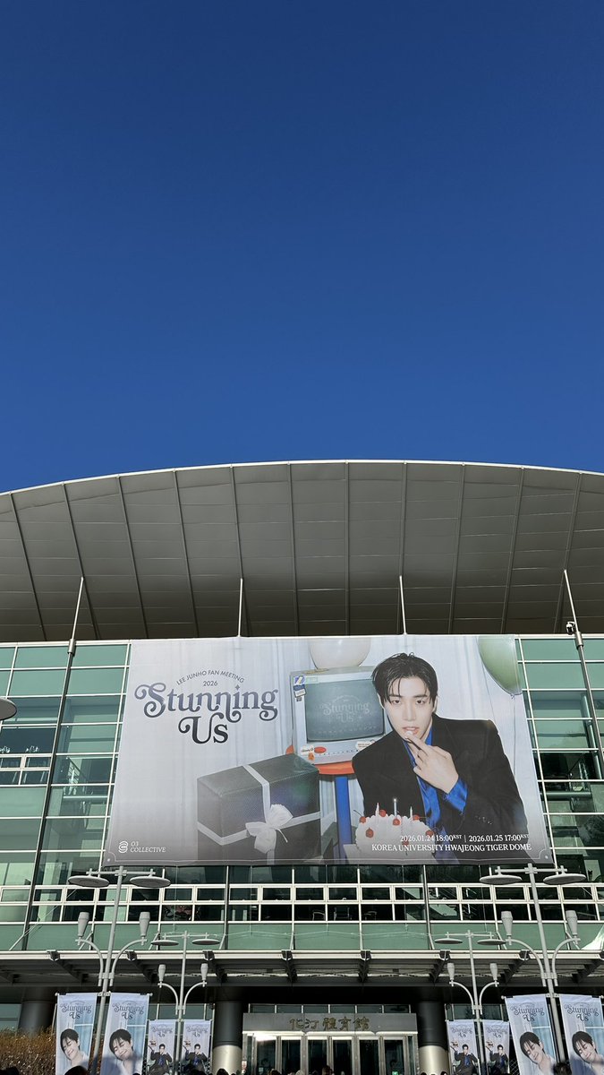 2026 LEE JUNHO FAN MEETING <STUNNING US>

✨D-DAY✨

#이준호 #LEEJUNHO
#STUNNINGUS
#2026_LEEJUNHO_FANMEETING
#O3Collective