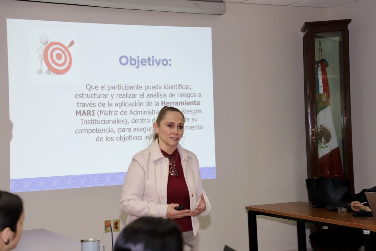 SEFIRC_COAH's tweet photo. A través de la Dirección de Fortalecimiento de la Gestión Pública e Integridad, #SEFIRC capacita a personal de diversas dependencias en materia de Administración de Riesgos para el cumplimiento del Plan Anual de Trabajo 2026

#CoahuilaPaDelante
#APasosDeGigante @GobDeCoahuila https://t.co/sjZSAGEFB2