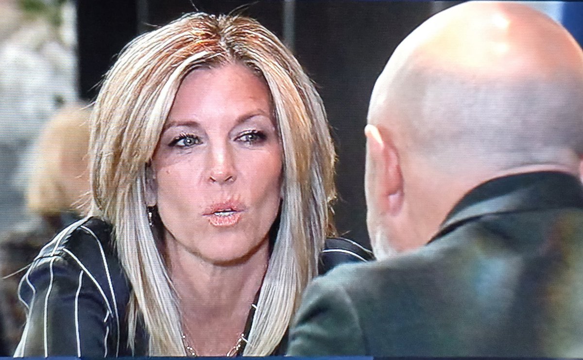 Monday's preview 
Carly's talking to Sidwell she says Bingo <a href="/lldubs/">Laura Wright</a> <a href="/CarloRota/">Carlo Rota</a>