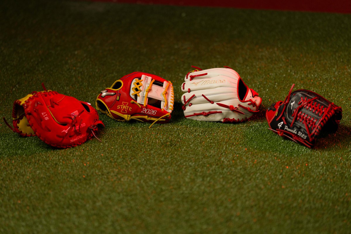 CycloneSB's tweet image. we 🫶 glove day

🌪️🥎🌪️